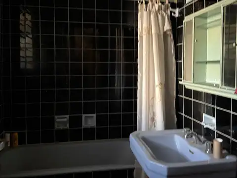 Casa en Venta en Villa Luro, USD 250.000