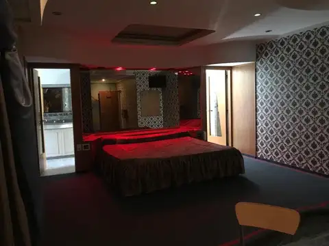 Hotel en venta cerca de la terminal