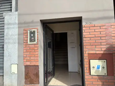 VENTA PH 2 AMB CON BALCON VILLA TESEI