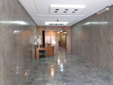 Oficina en Venta en Tribunales, USD 450.000