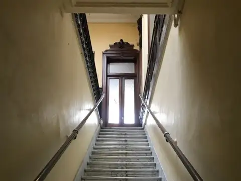 Olavarria 400, Piso 1