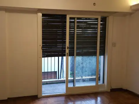 Departamento en Venta en Parque Chacabuco, USD 55.000