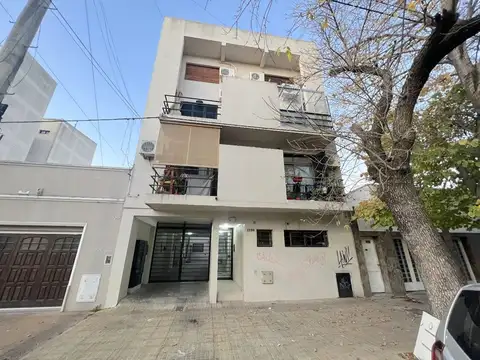 Calle 26 e/ 67 y 68 1700