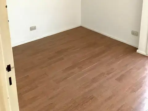 A Donado 800, Piso 9