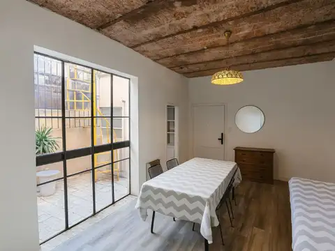 Depto Tipo Casa en Venta de 1 dormitorio