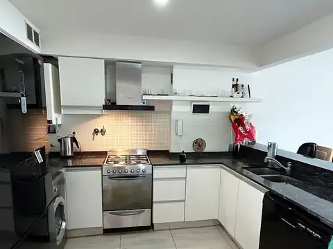Departamento 4 ambientes con 2 baños