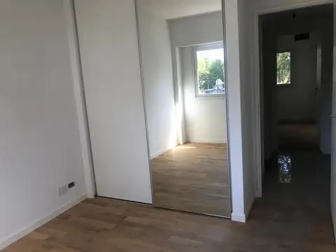 Departamento en Venta en Villa Ballester, USD 202.000