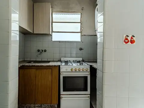 Depto Tipo Casa en Venta 40 años