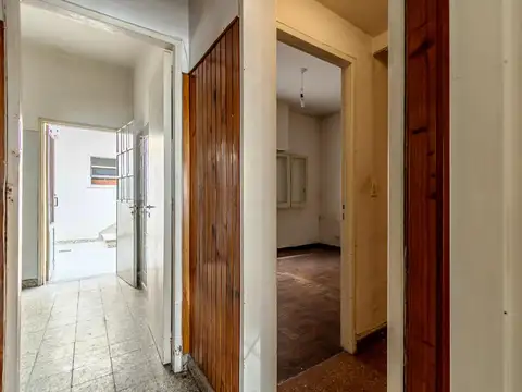 Depto Tipo Casa 8 ambientes con 3 baños