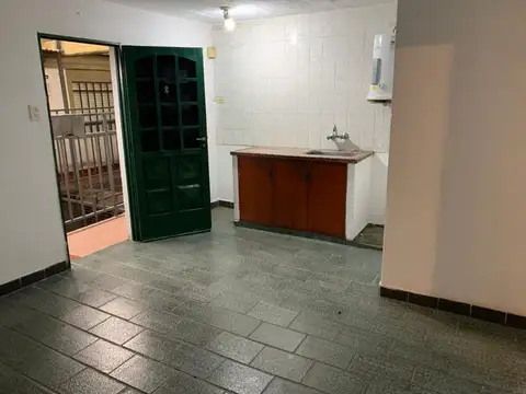 AV LAS HERAS 500, Piso 2