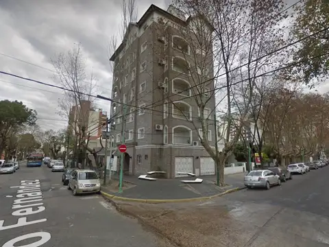 Sixto Fernandez Lomas de Zamora al 200