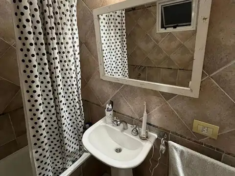 Departamento en Venta en Lomas De Zamora, USD 140.000