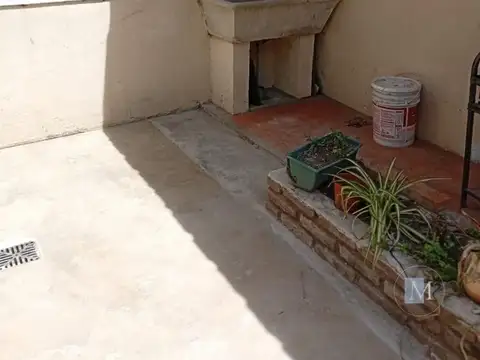 Depto Tipo Casa en Alquiler 45 años