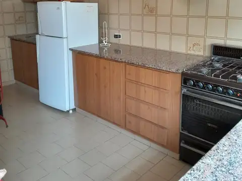 Depto Tipo Casa en Alquiler Temporal 20 años