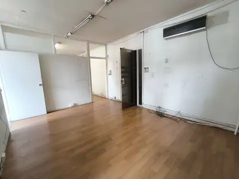 Oficina en Venta en Retiro, USD 115.000