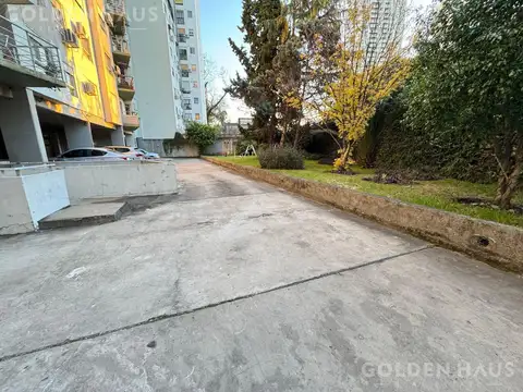 Cochera en  VENTA - CABALLITO