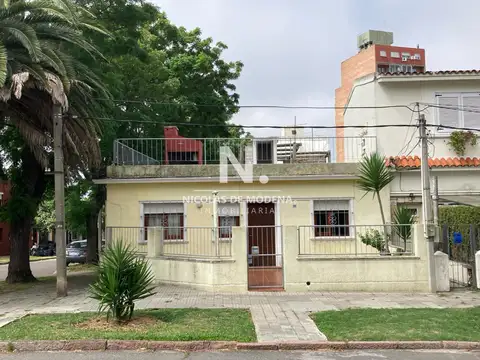 Casa PH en Barrio Buceo