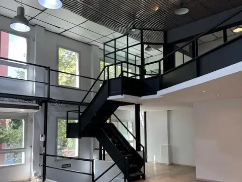 LOCAL 3 PISOS  EN LA MEJOR ZONA DE PALERMO CHICO