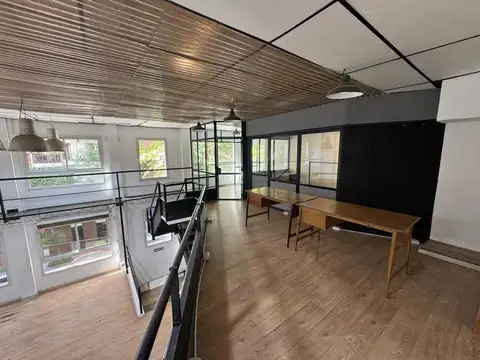 LOCAL 3 PISOS  EN LA MEJOR ZONA DE PALERMO CHICO