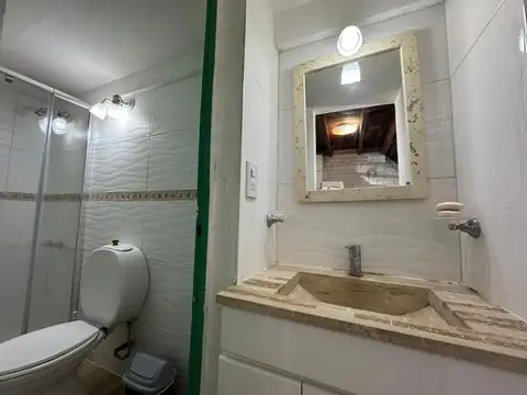 Paseo 147 entre Playa y Avenida 1