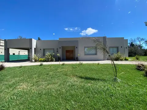 Casa en Venta de 4 dormitorios