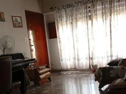 Casa en Venta en Ramos Mejia, USD 155.000