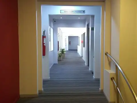 Edificio en block, en venta o alquiler parcial, 4.000 m2