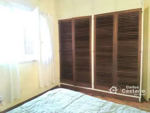 Casa Ideal 2 Familias a metros de Av Maipu