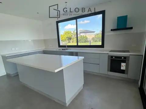 Casa en Venta al Noroeste