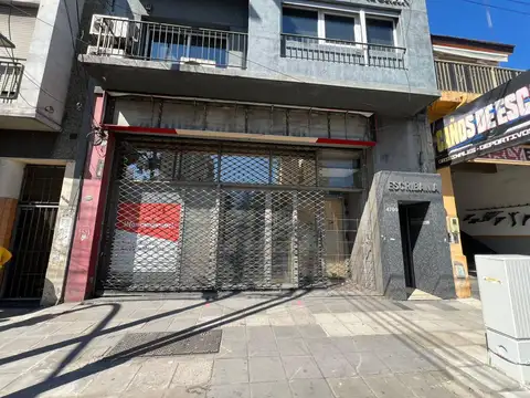 Av. Hipolito Yrigoyen