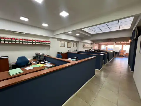 Local en Venta 40 años