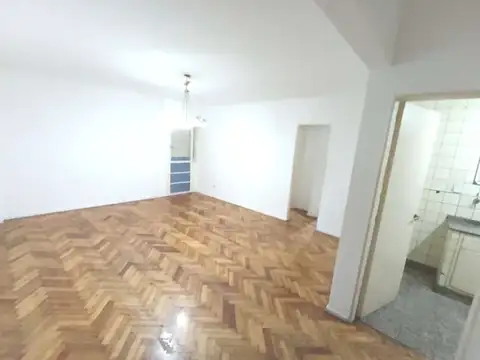 Avenida Corrientes 2800, Piso 2