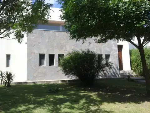 Casa en Alquiler 10 años