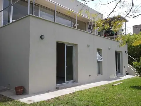 Casa en Alquiler en Los Sauces, USD 1.550