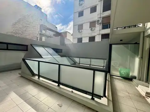 Avenida Álvarez Thomas 900