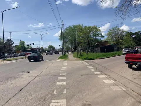 Diag. 73 esq. 30 3502