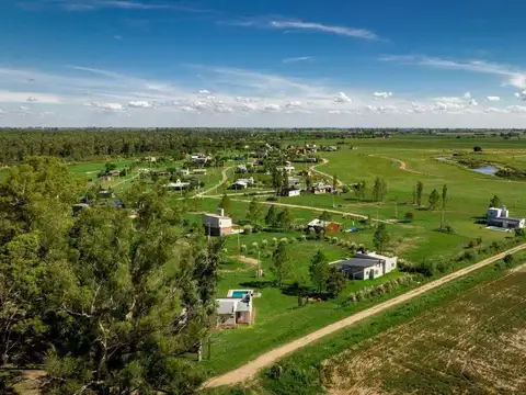 Terreno en Venta en Oliveros, USD 48.070