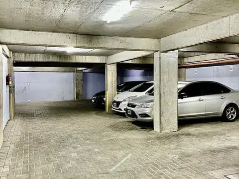 Venta. Cochera - Centro