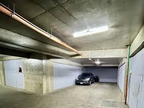 Venta. Cochera - Centro