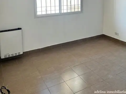 angel silva 300, Piso pb