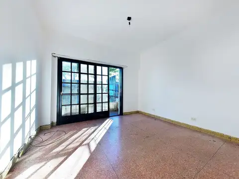 Depto Tipo Casa en Venta de 7 ambientes
