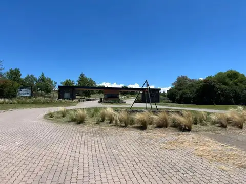 VENTA LOTE ESQUINA ALTOS DEL CORRAL , LOS REARTES