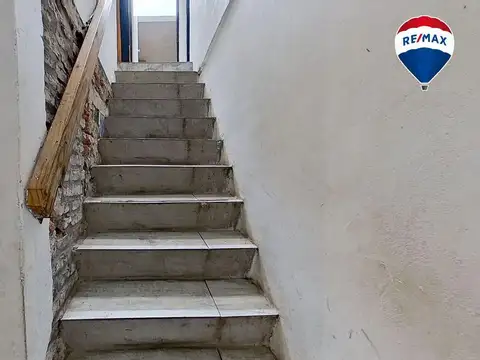 Depto Tipo Casa 4 ambientes con 2 baños