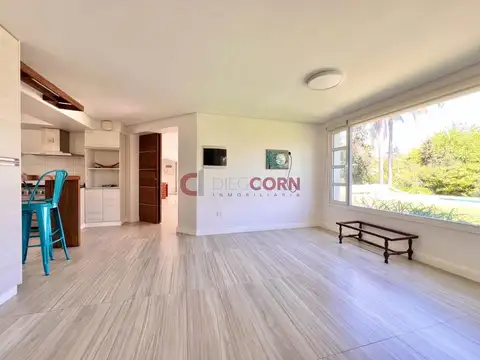 Venta Casa 6 AMB ubica central en San Diego, Moreno