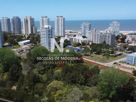 Terreno en Venta en Playa Brava, USD 2.900.000