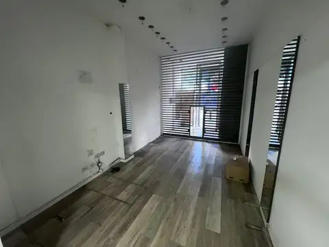 Local en Alquiler 40 años