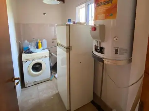 IMPRESIONANTE PROPIEDAD 4 DORMITORIOS DE LADO RIO