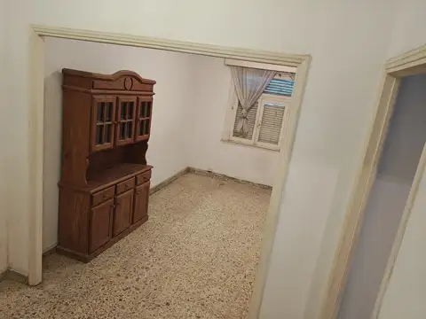 Vuelta De Obligado 2500, Piso PB