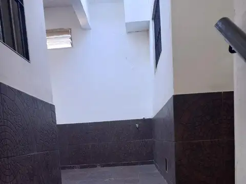 Depto Tipo Casa en Alquiler de Monoambiente