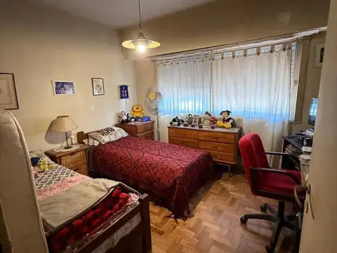 Duplex 3 ambientes con cochera cubierta